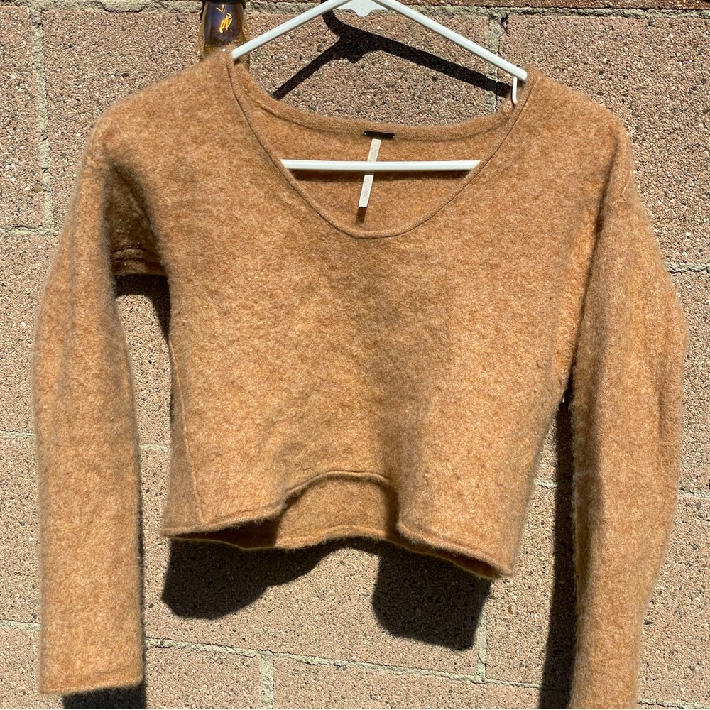 Free people brown/tan long sleeve crop top